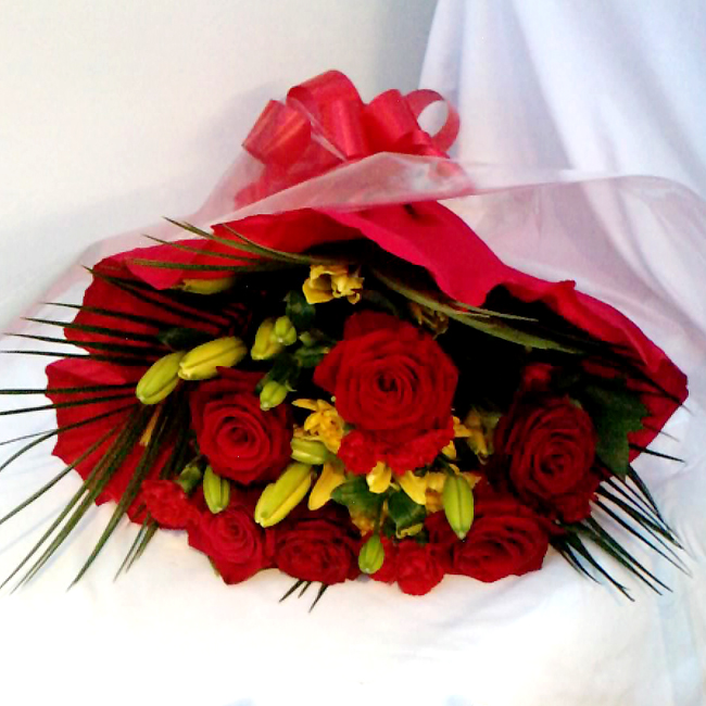 Flowers | Hand Tied Bouquet